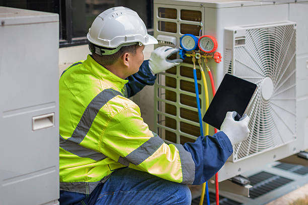 Professional Ac Installation technician working in Laurel Hill, VA